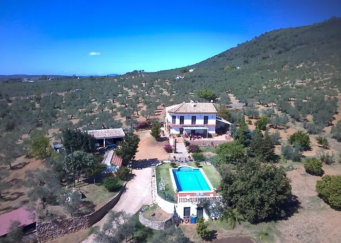 Huerta Carrion, Finca En El Pedroso